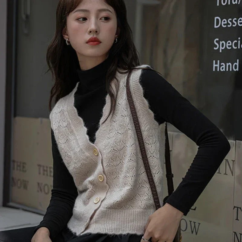 

Pink Women's Sweater V-neck Winter Button Knit Tops for Woman White Vest Cute Kawaii Harajuku Fashion Clothing Y2k Vintage Tall