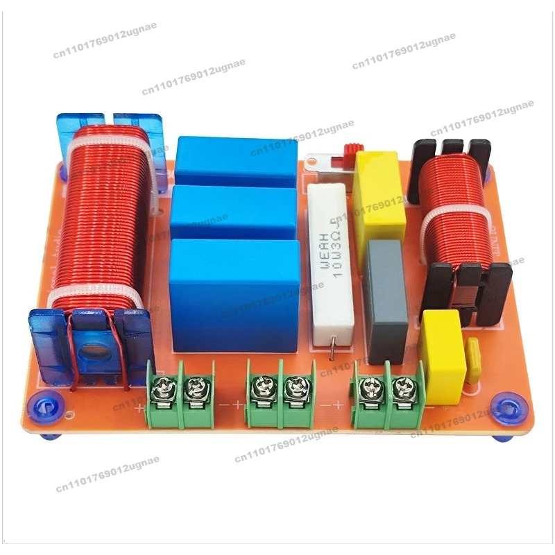 

Коаксиальный динамик с частотным разделителем: два разделителя частот (один высокочастотный, один низкочастотный), 300 Вт, для полочных Hi-Fi акустических систем