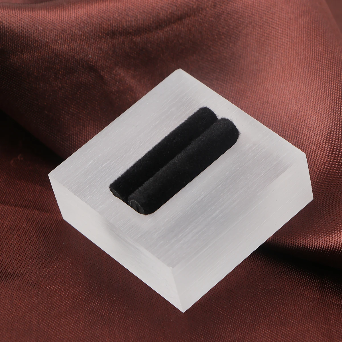 

2 шт. акриловая подставка для колец, утолщенная стойка для хранения ювелирных изделий, прочная витрина с плоским дном для дома, спальни, ванной комнаты, компактная витрина