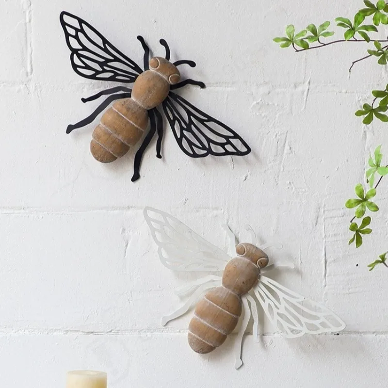 French Retro Wooden Bee Wall Decor, Distressed Insect Wall Hanging for Farmhouse Living Room Sofa Background