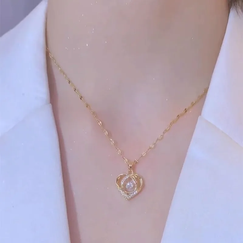 Trendy Dynamic Heart-shaped Necklace Light Luxury Design Women Beating Pendant Collarbone Chain Gift for Your Girlfriend 2026