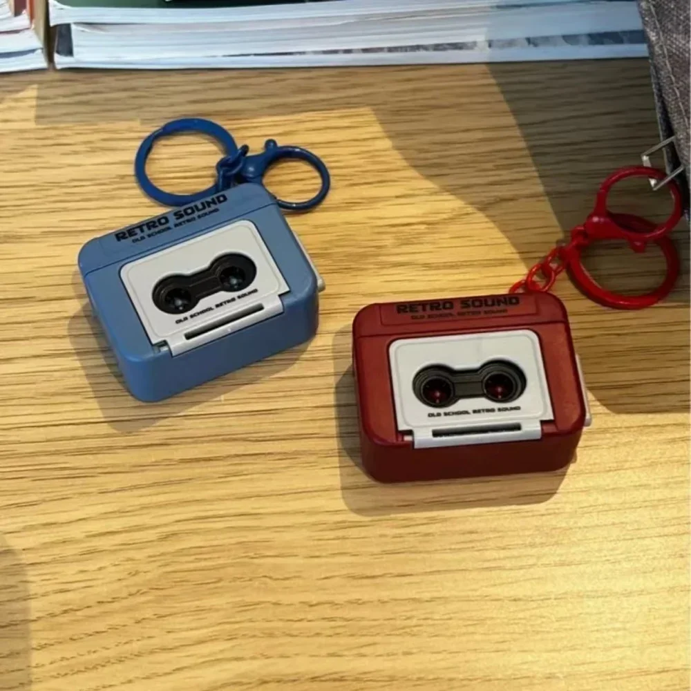 Retro Tape Recorder Keychain Mini Recording Music Box Personalized Pendant Keyring Backpack Ornament Gift for Couple Birthday