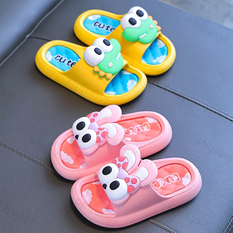 Childrens Sandals Slippers 2026 Summer Girls Cute Lovely Shoes Fashion Non Slip Soft Soles Boys Shoe Bathing Baby Beach Slippers - view 3