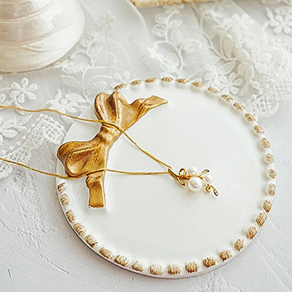

Lovely Resin Earrings Tray Jewelry Display Tray Desktop Decoration Unique Photo Prop For Valentine Christmas Gift