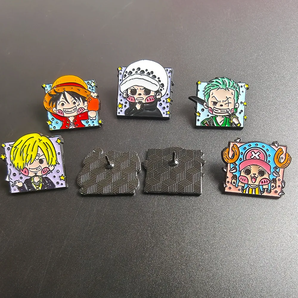 1/7Pcs Japanese anime One Piece metal brooch cartoon creative decoration cute Solon Luffy alloy badge pin