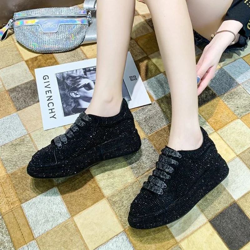 Autumn Spring New Women Platform Shoes Rhinestones Thick-soled White Silver Shoes Shining Crystal Sneakers Trend Casual Sneakers