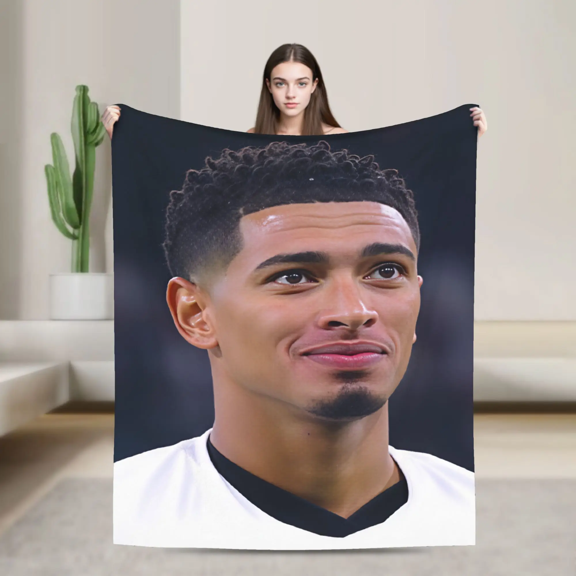Jude Bellingham Sideways Glance Subtle Laugh Warm Soft Blanket  Camping Plush Throw Blanket Chair Flannel Bedspread Sofa Cover
