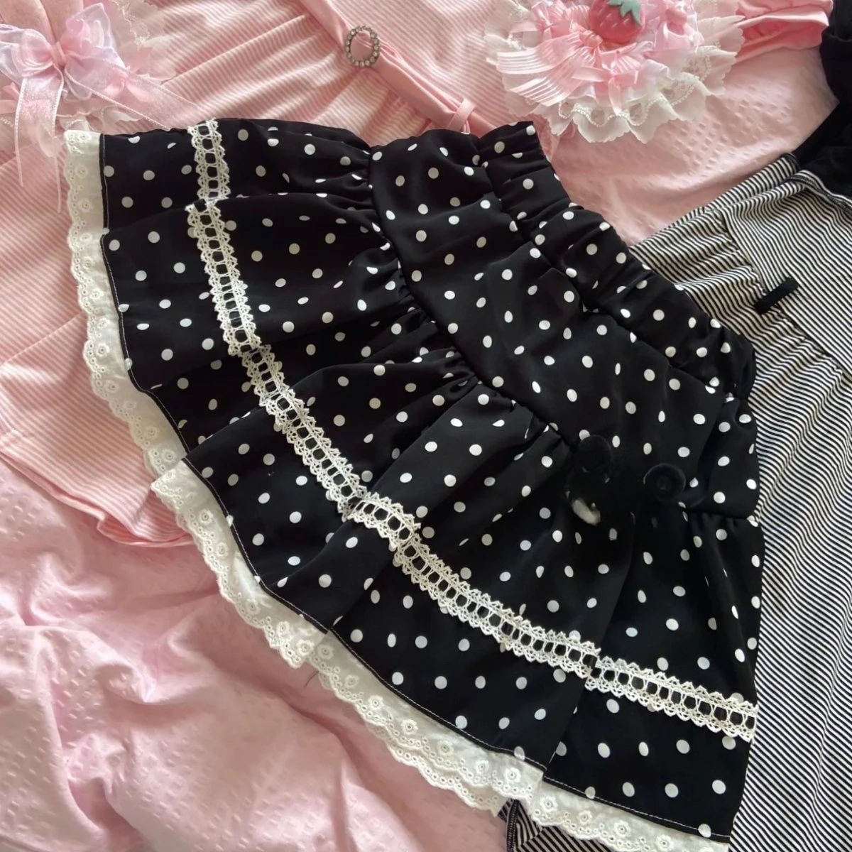 Gothic Vintage Black Y2k Mini Skirt Patchwork Fashion Lace Spicy Girls Skirt Subculture Sweet Kawaii Skirt Woman Design Chic