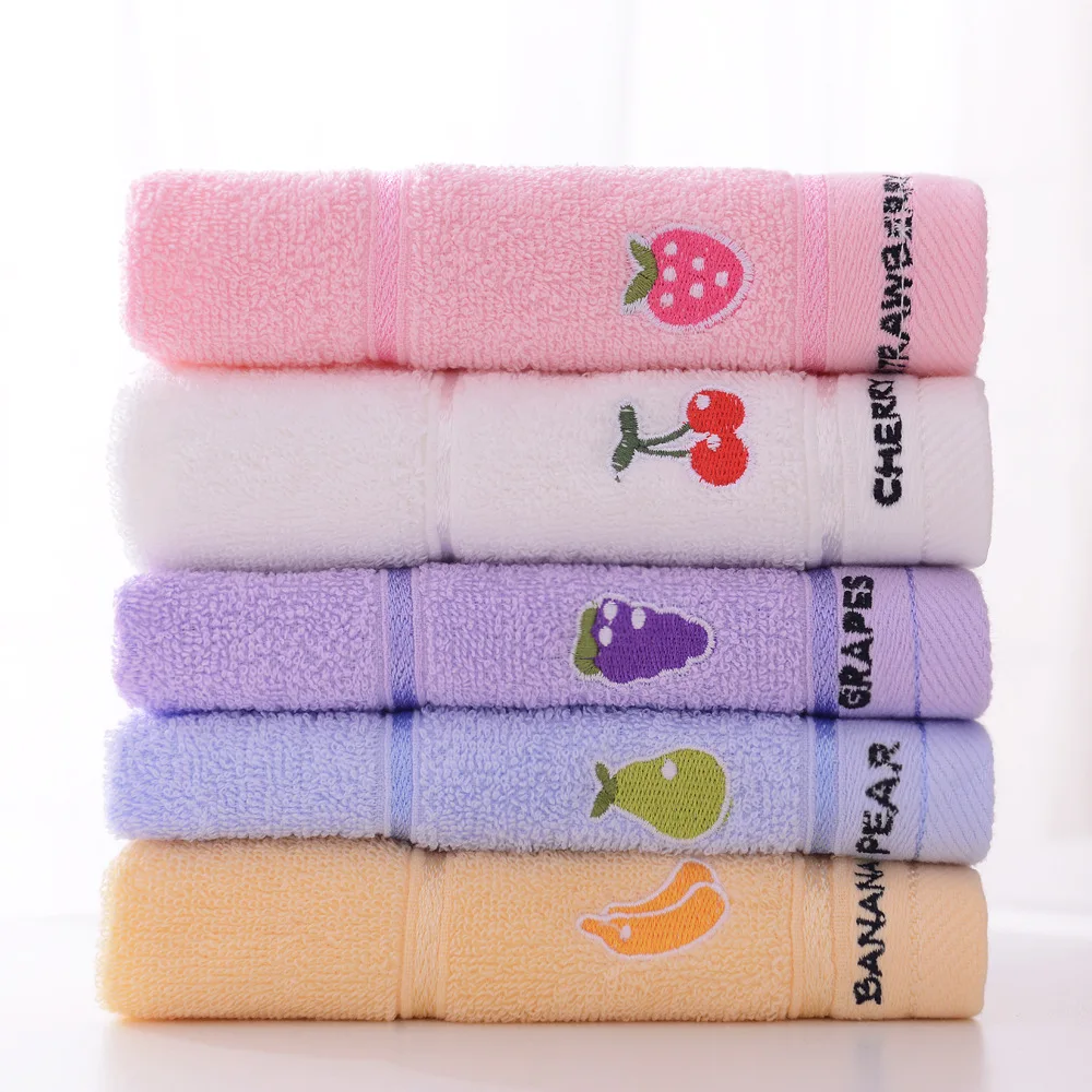 Soft Children 100% Cotton Towel with Strong Water Absorption Fruit Embroidery Quick-Dry Foot and Face Washing Washcloth for Kids