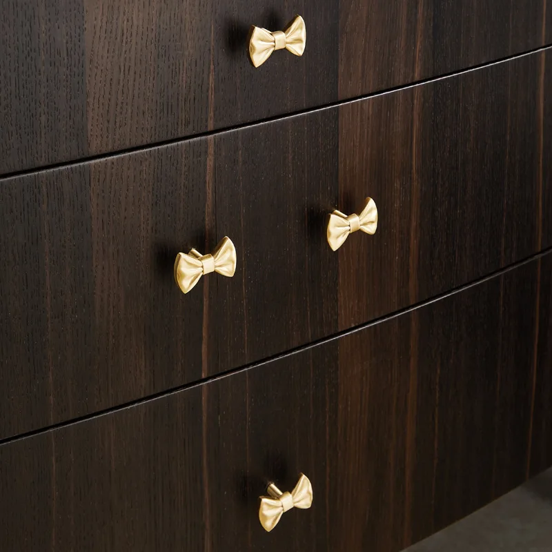 

Латунные ручки для ящиков с галстуком-бабочкой и фурнитура, подходящие для домашнего декора, ручки для установки шкафа, дверные ручки ящика шкафа