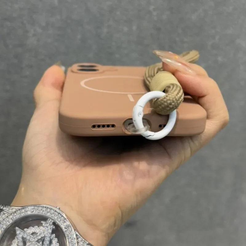 ل Magsafe شريط للرسغ السائل غطاء من السيليكون آيفون 17 16 15 برو ماكس 14 13 12 11 مع الحبل بلون لينة ماتي غطاء