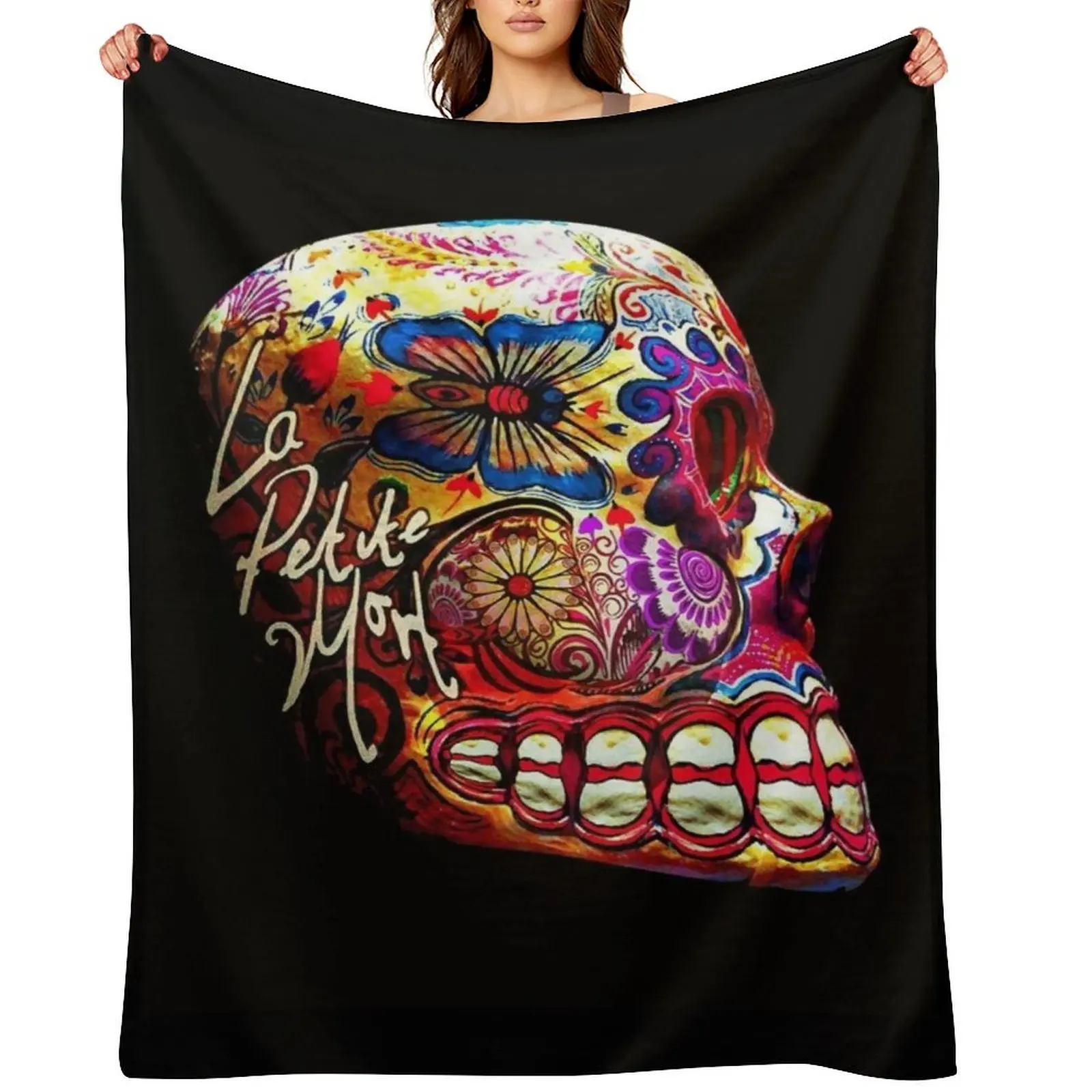 Album la petite mort Throw Blanket Sofa Quilt Hairys Soft Luxury Designer Luxury valentine gift ideas Blankets