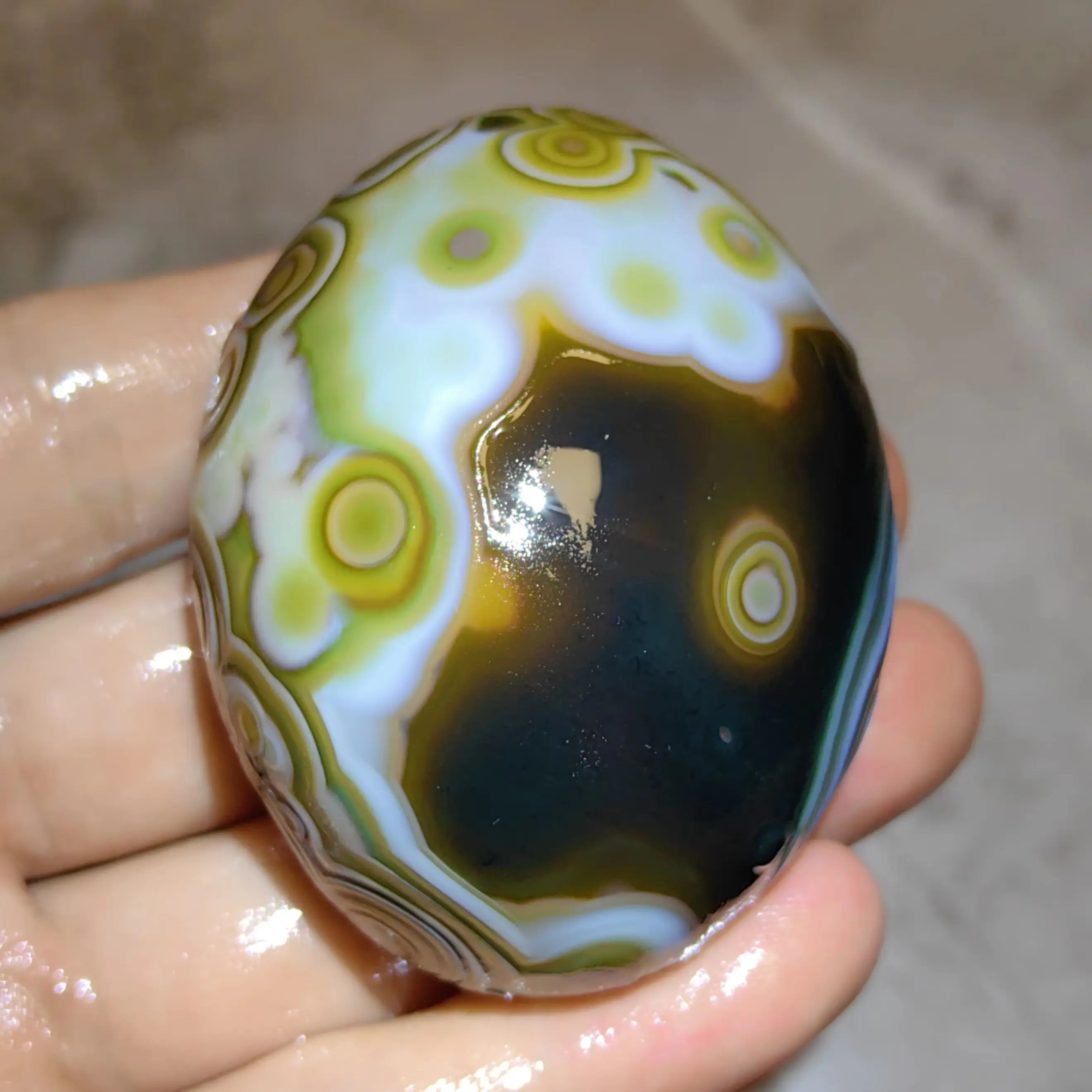 Rare Cartoon Image Agate Talisman, Natural Sardonyx Texture for Ward Off Evil & Anti Evil. Spiritual Meditation Aid & Desktop Sc