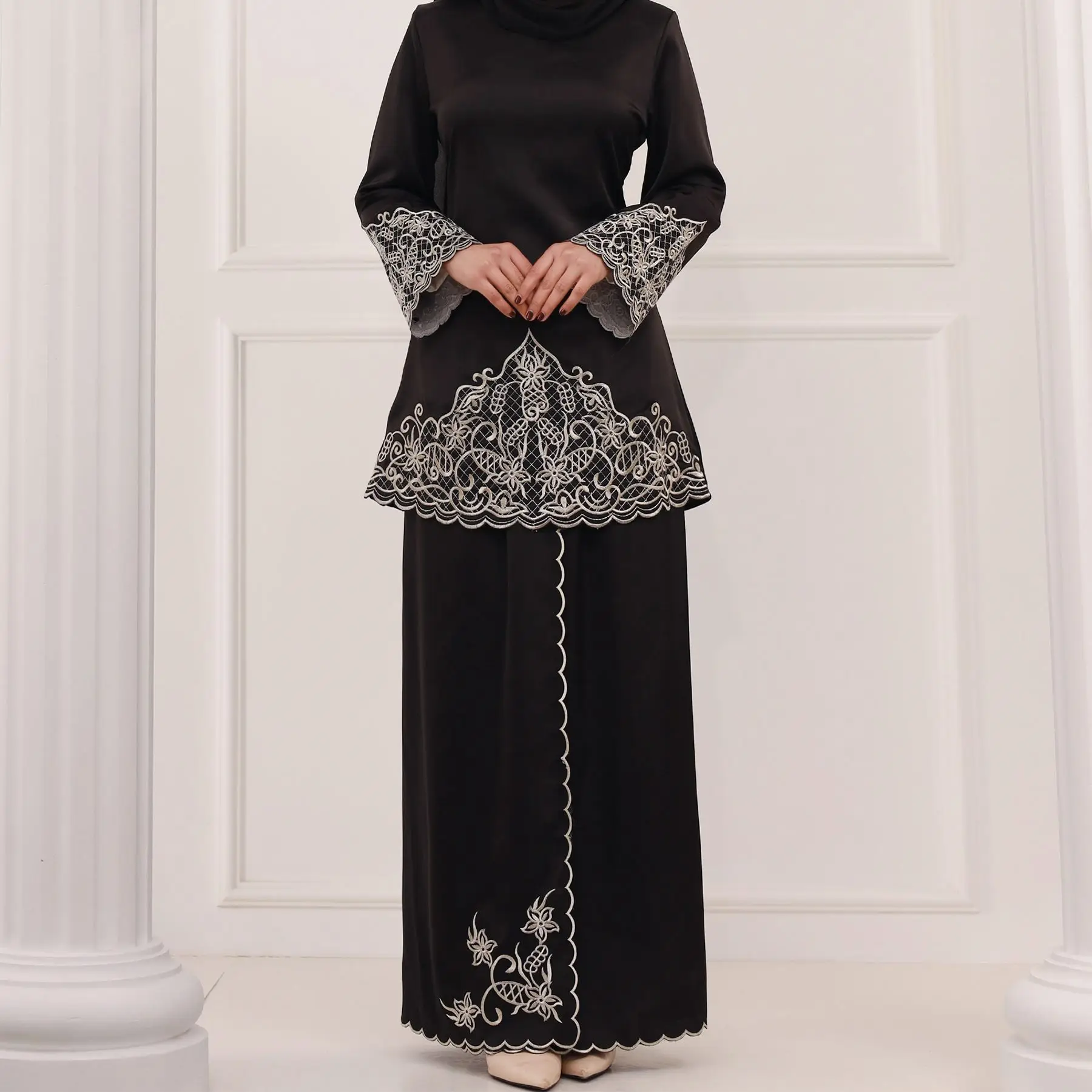 

Exquisite Middle East Sle Embroidered Two-Piece Set 2024Loebay Malay Long Sve Maxi Dr PU Material Long Skirt