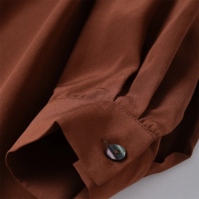 女性シルクロングタイプシャツ 100% 桑シルククレープデシンボタンダウン長袖カジュアルカーディガン日焼け止め服 M1367