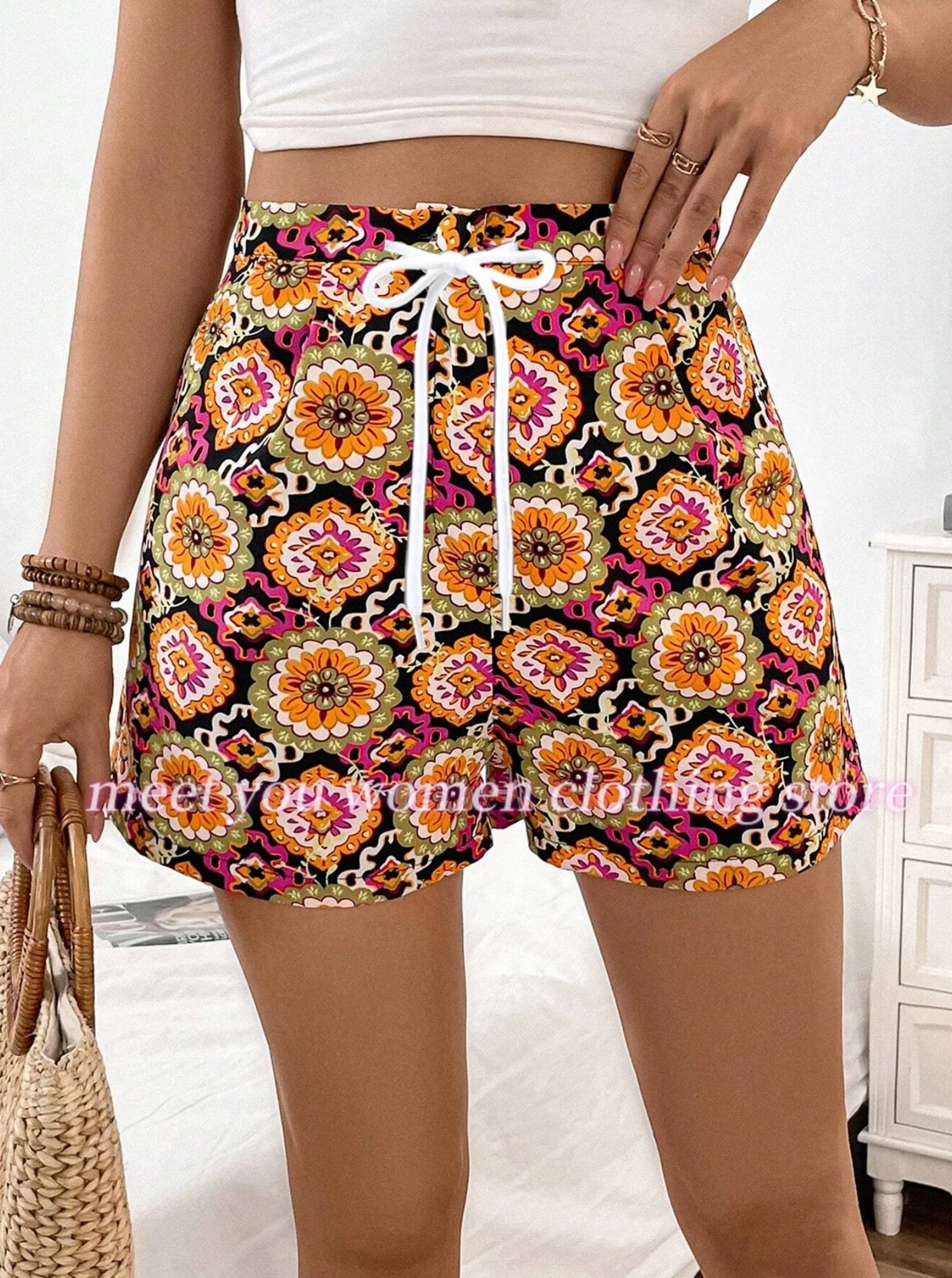 Summer Women  floral print Ethnic Style Seaside Beach Casual Shorts Hawaii Vacation Daily Shorts Home Shorts Female Clothing