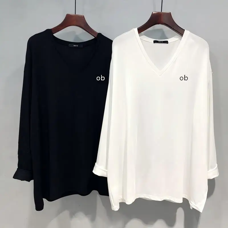 Extra-large size V-neck long-sleeved t-shirt for women, 2026 new style, loose-fitting with a coverage for the abdomen.