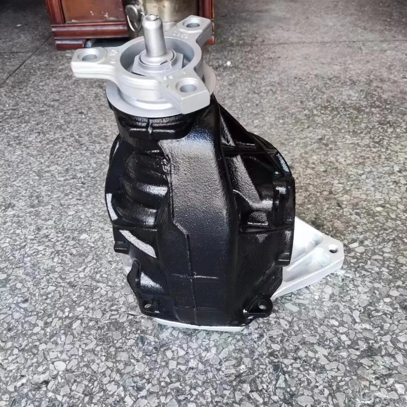 Rear Differential Axle Transferbox   Transfer case  Assembly W212 W204  A2123501414  Ratio 3.07