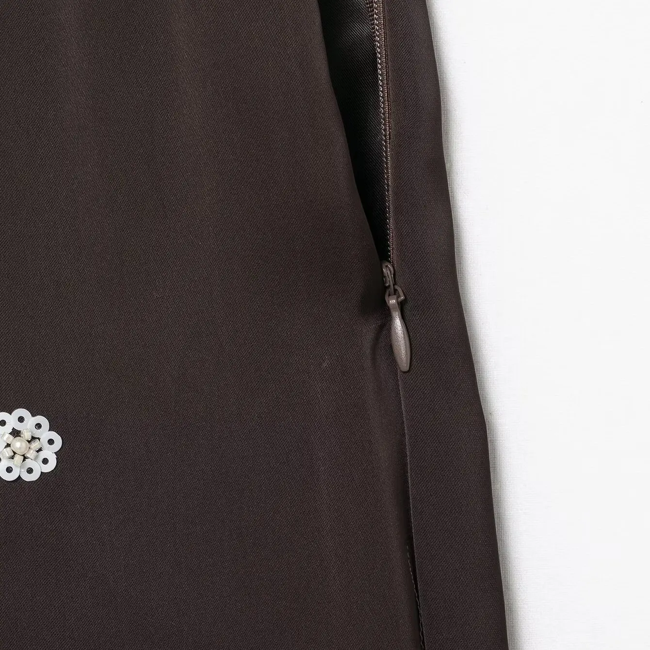 عارضة مطرزة حبة f تنورة عالمية Sle المرأة مرونة الخصر تنورة الأوروبية Sle القطن البوليستر أنبوب مستقيم...