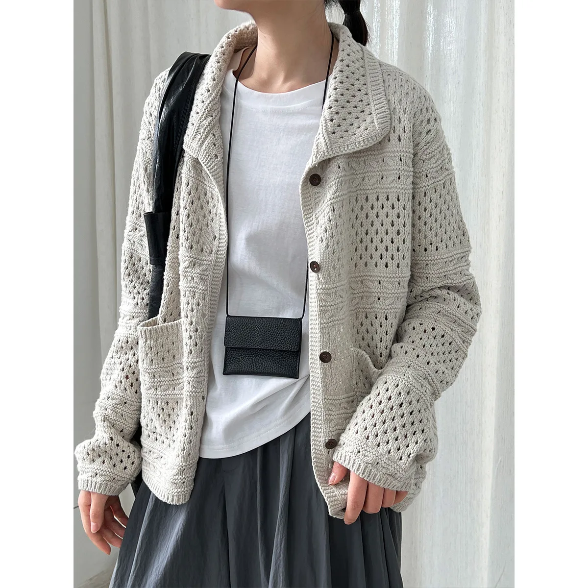 

Retro Crochet Hollow Knitted Cardigan Women's Autumn New Lapel Long-sleeved Jacket Top