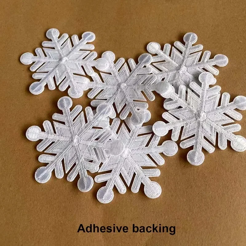 10PC/6.5CM Snowflake Appliques Christmas Decoration,Clothing Patch Thermocollants,White Flowers Iron On Embroidered Patches