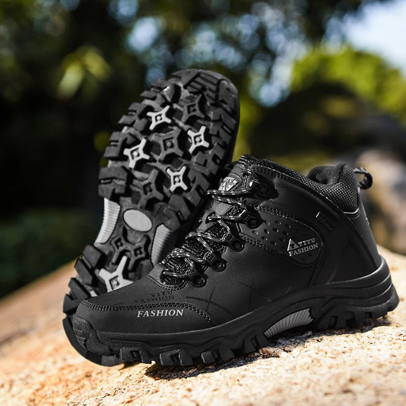 Retro Men Hiking Boots for Spring Autumn Comfort Breath Anti Slip Hiking Shoes Outdoor Camping Waterproof Work Shoes Sizes 39-47