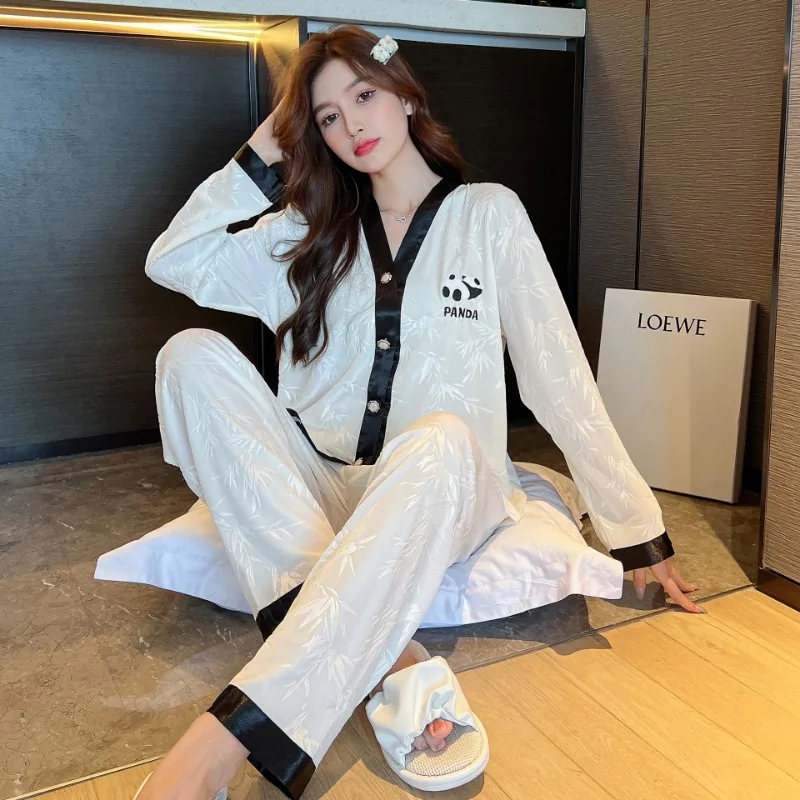 2023 New V Neck Nightwear Pyjama Femme Petite Women Pajamas Set Velvet Panda Bamboo Pattern Sleepwear Casual Homewear