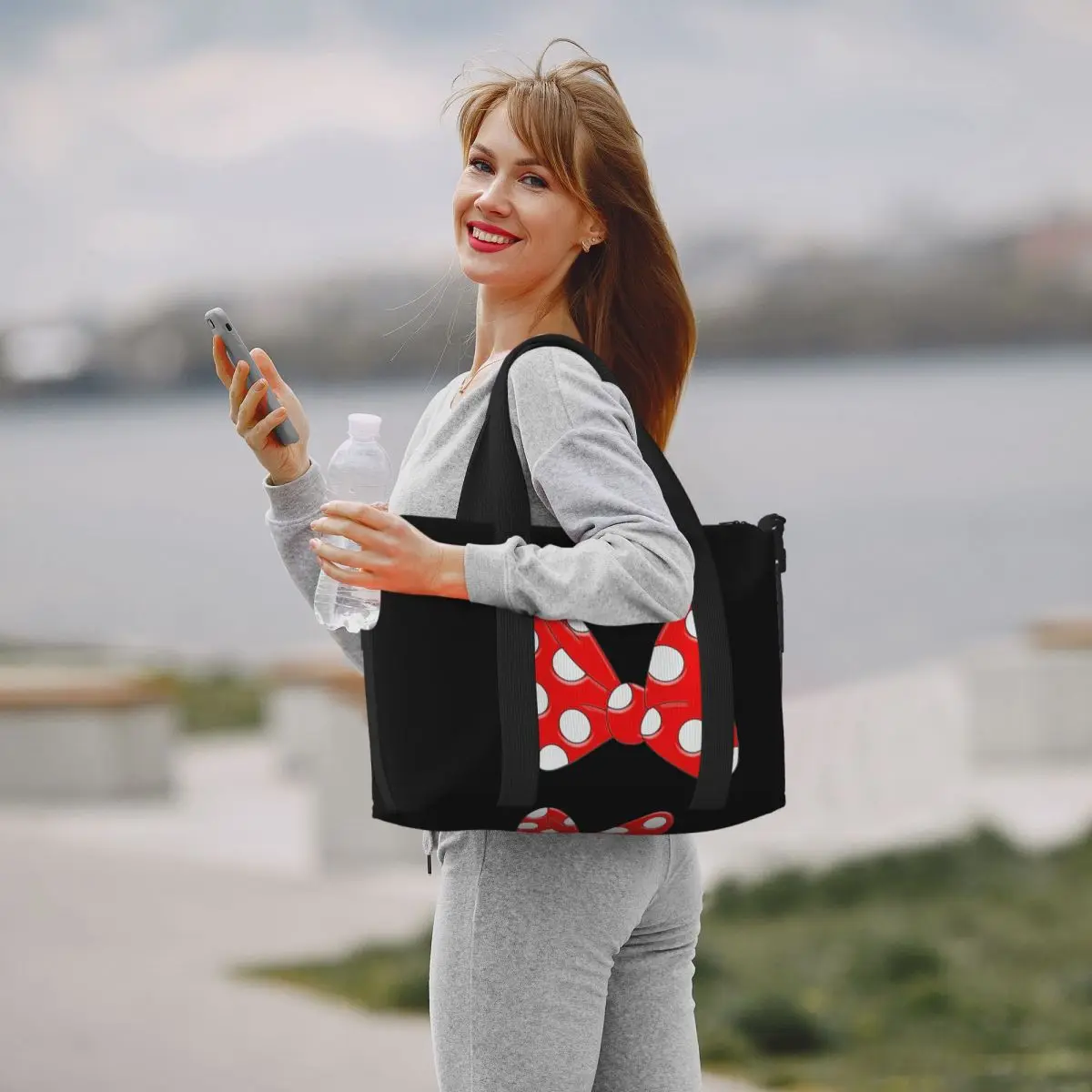 Tas Tote pantai Anime Minnie Mouse kustom untuk wanita kompartemen besar tas perjalanan pantai Gym