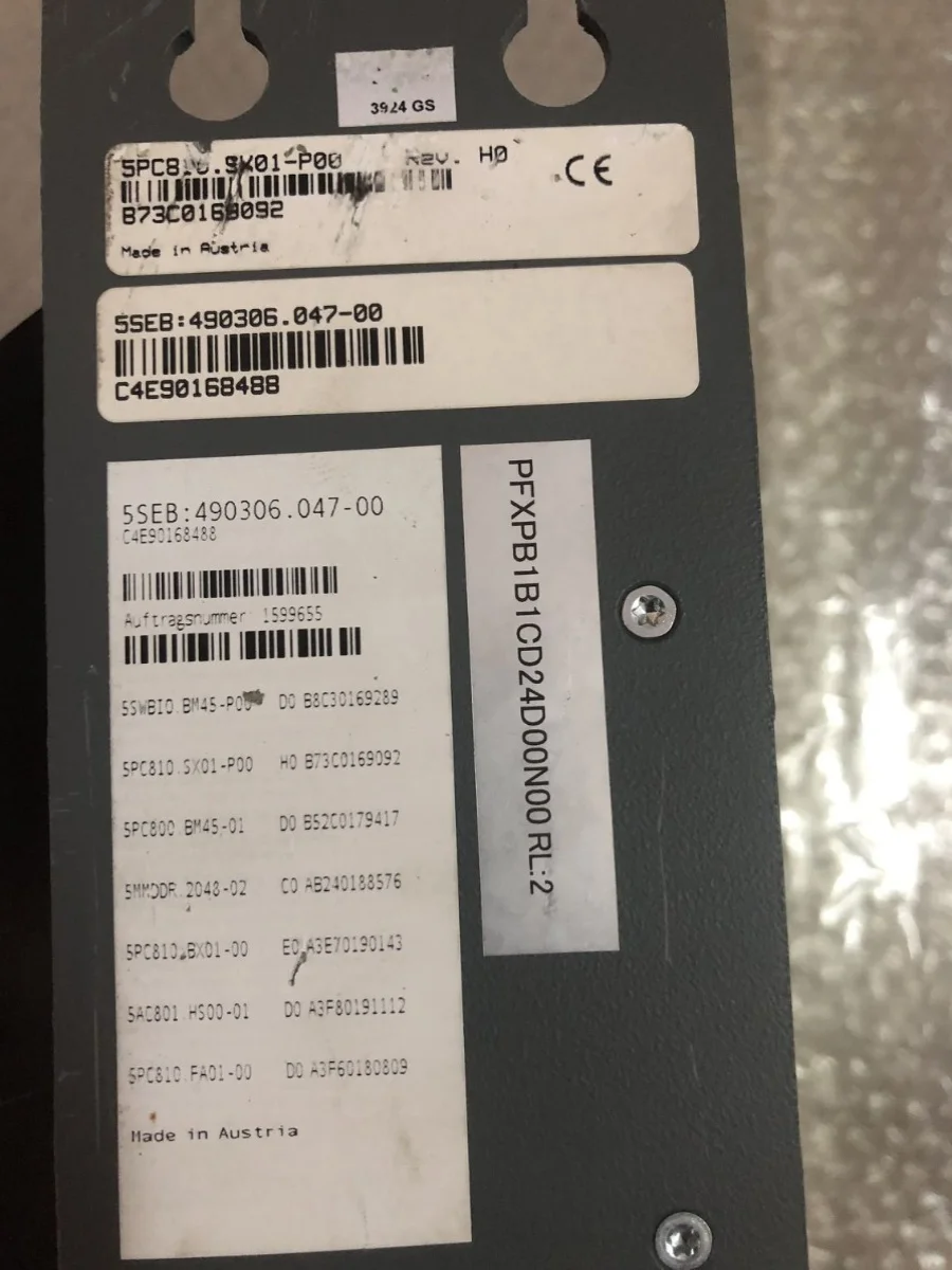 Controlador industrial do computador da Pro-Face, ponto, PFXPB1B1CD20N00N00