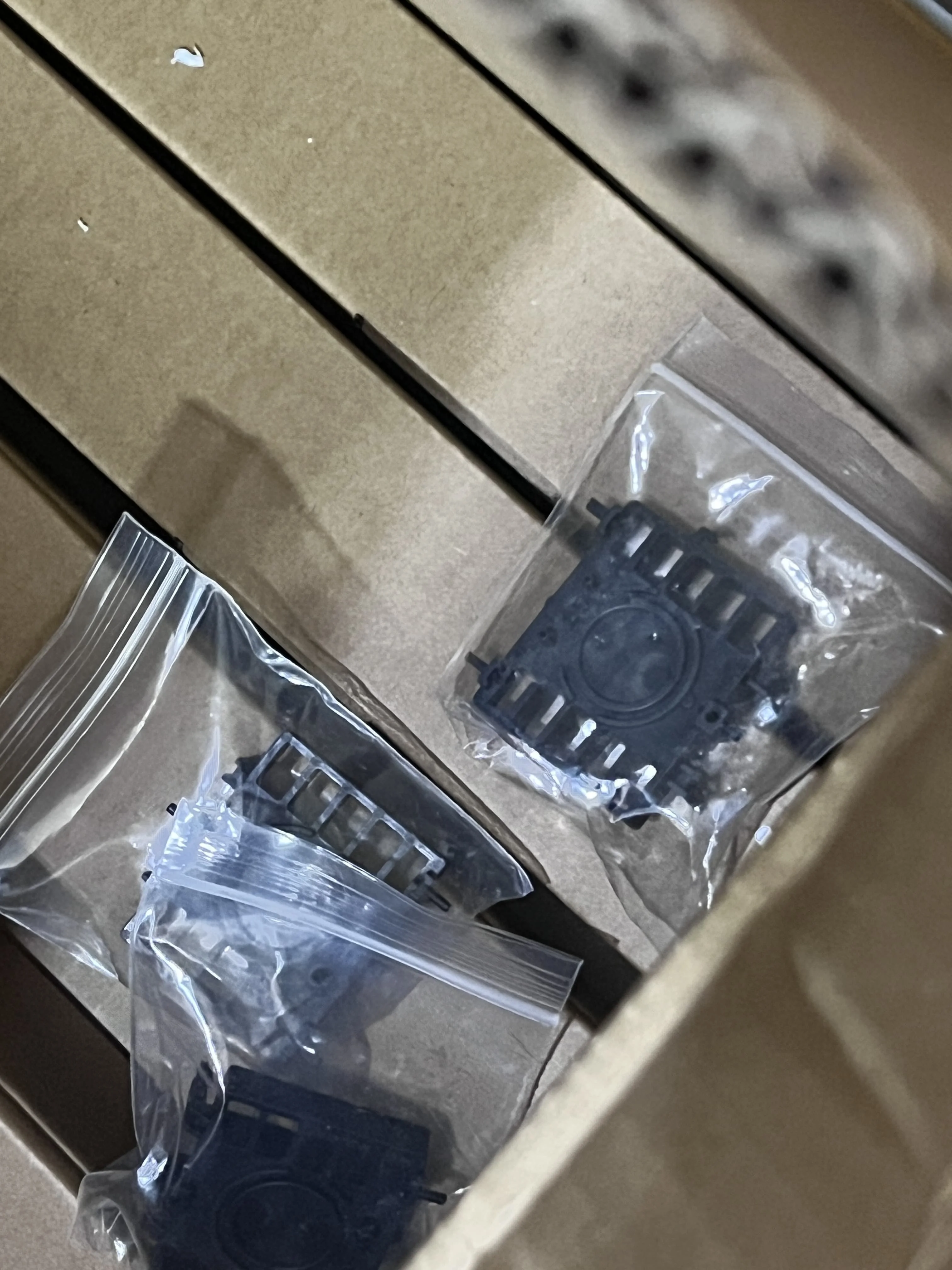 

Оригинальная станция для колпачков 1390 L1800, верхняя часть крышки для Epson R1390 L1800 1390 1400 1430, 1500 Вт, станция для укупорки печатающей головки принтера