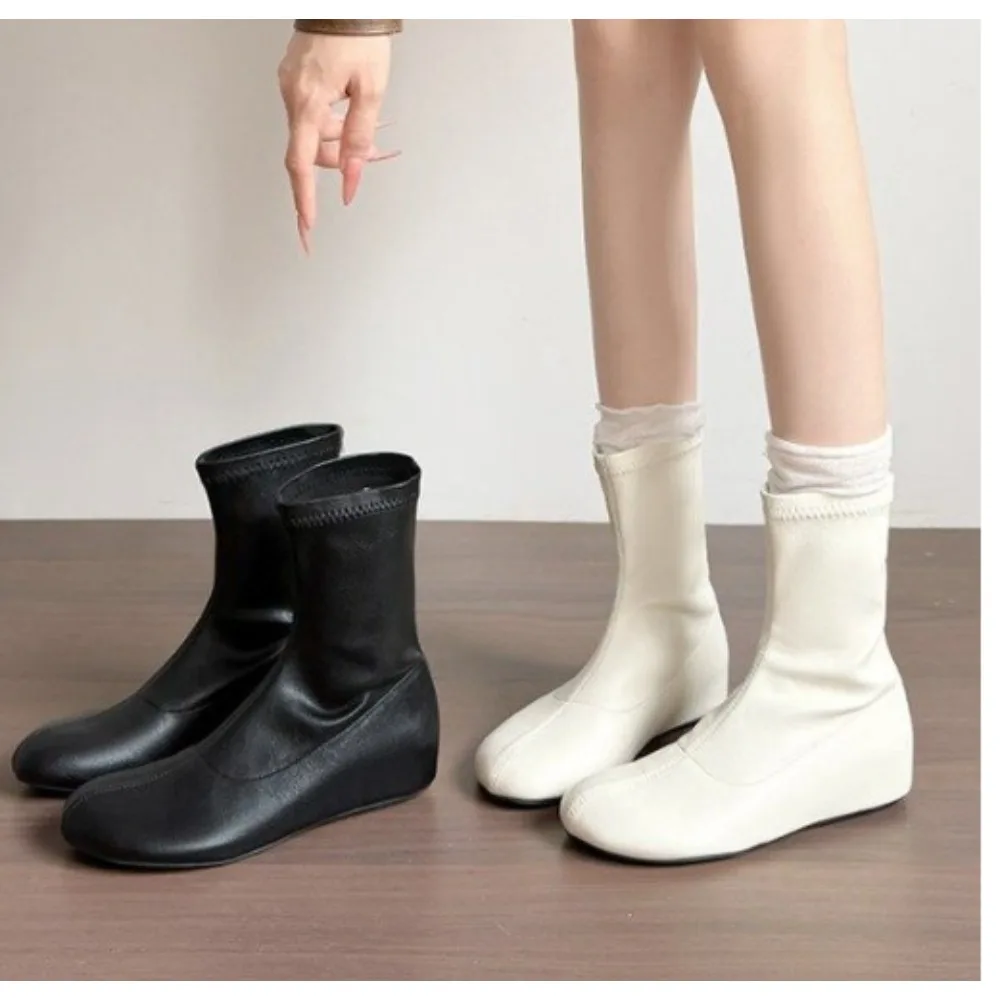 Minimalist Versatile Internal Increase Ankle Boots Fashion Women's Soft Leather Autumn Shoes Winter Ladies Flat Slim Short Boots