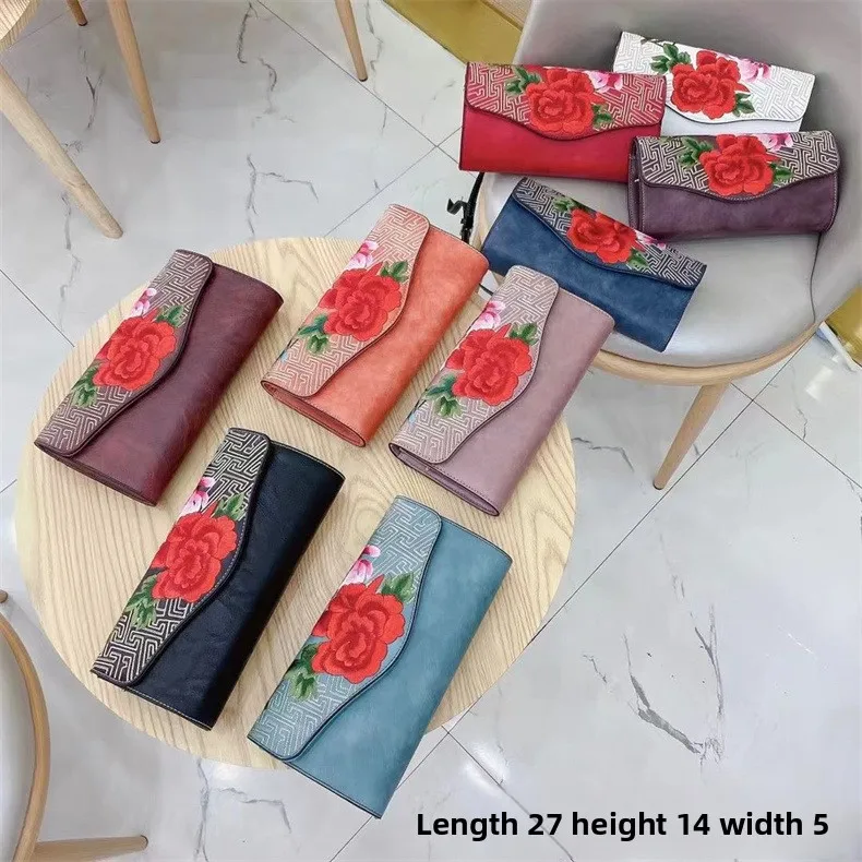 

Elegant Embroidered Crossbody Bag for Women Suitable for Daily Wear Medium Hardness Square Shape Handbag with Internal Zipper