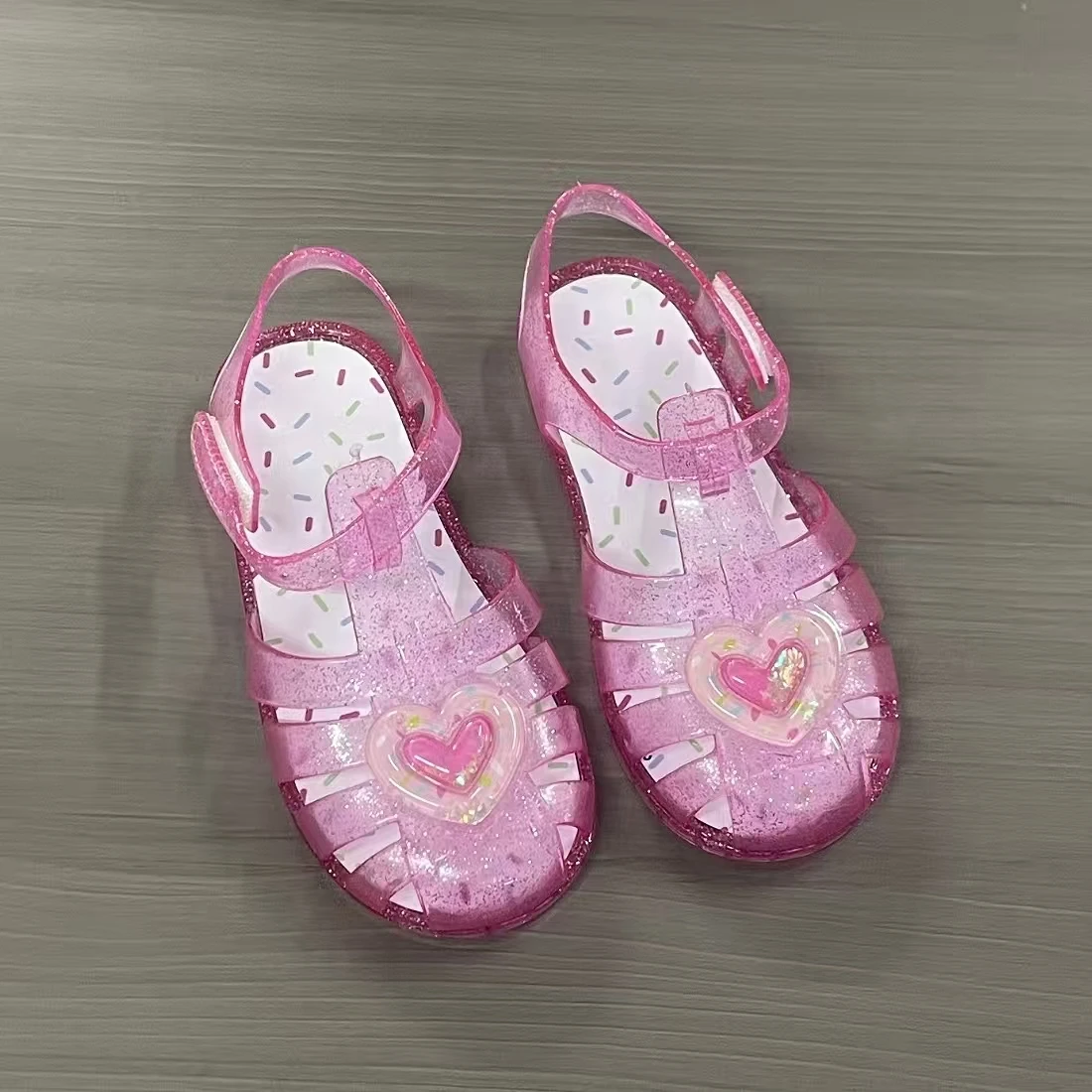 Jinyu New Arrival Summer Children Closed-Toe Beach Soft Sole Non-Slip Kids Hollow Casual Shoes Jelly Crystal Girls Princess