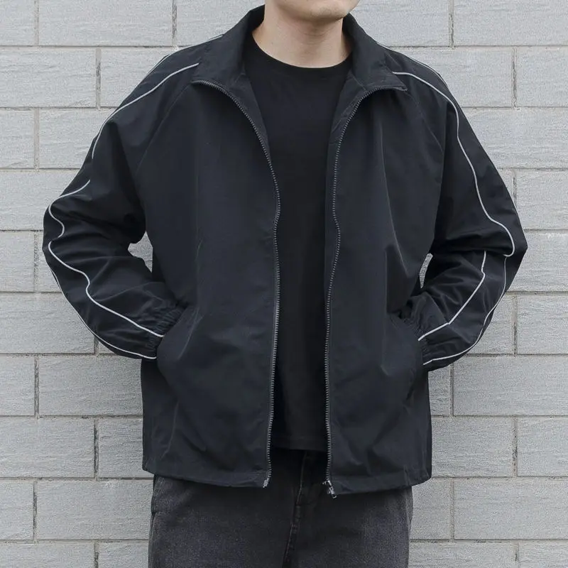 

Jackets Men Autumn Pockets Casual Patchwork Loose Windbreaker Stripe Zipper Stand Collar Waterproof Outdoor Sports Bomber Jacket