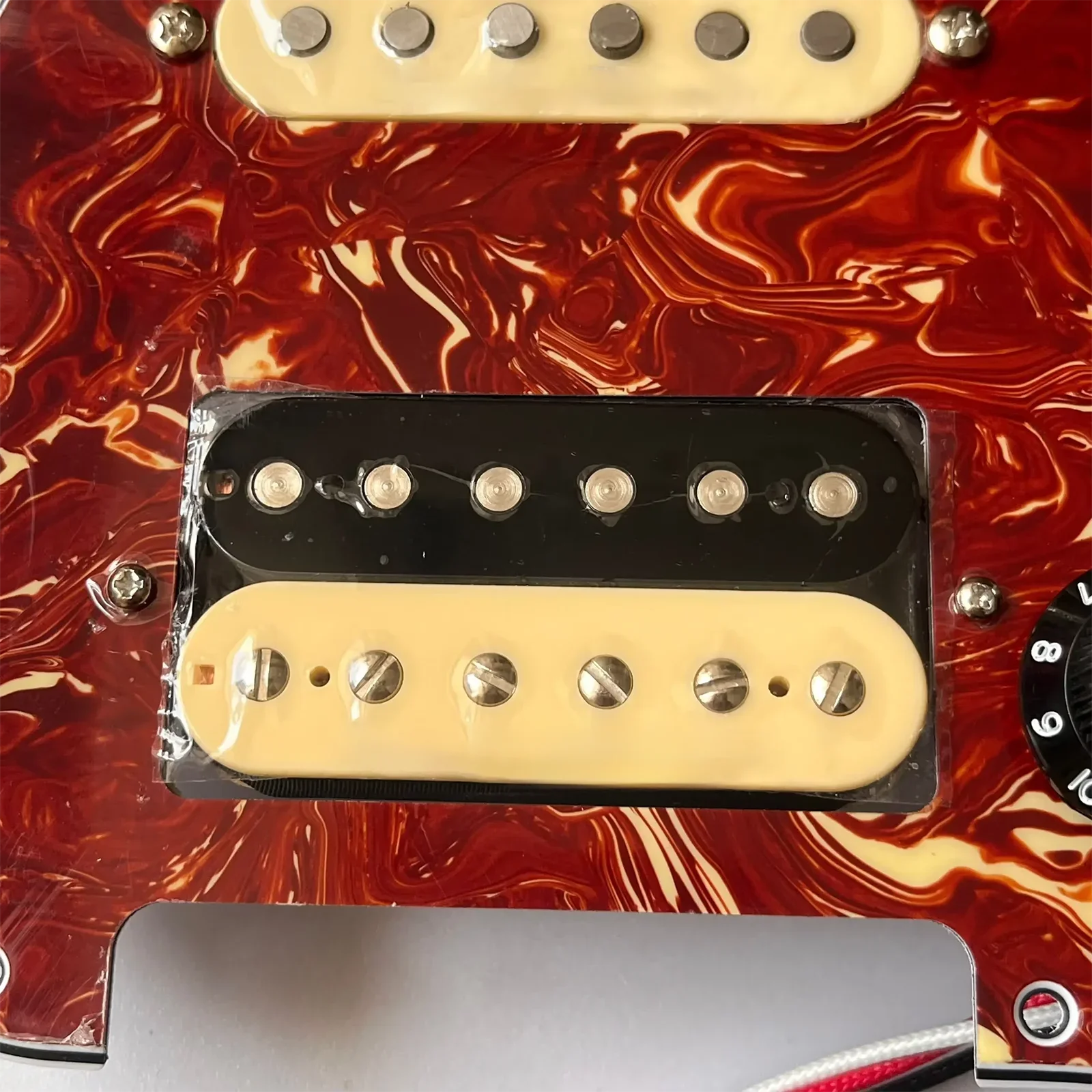 HSS Prewired Guitar Pickguard Neck Middle Pickups Push Pull Coil Split Loaded Scratchplate for Guitar Parts Replacement