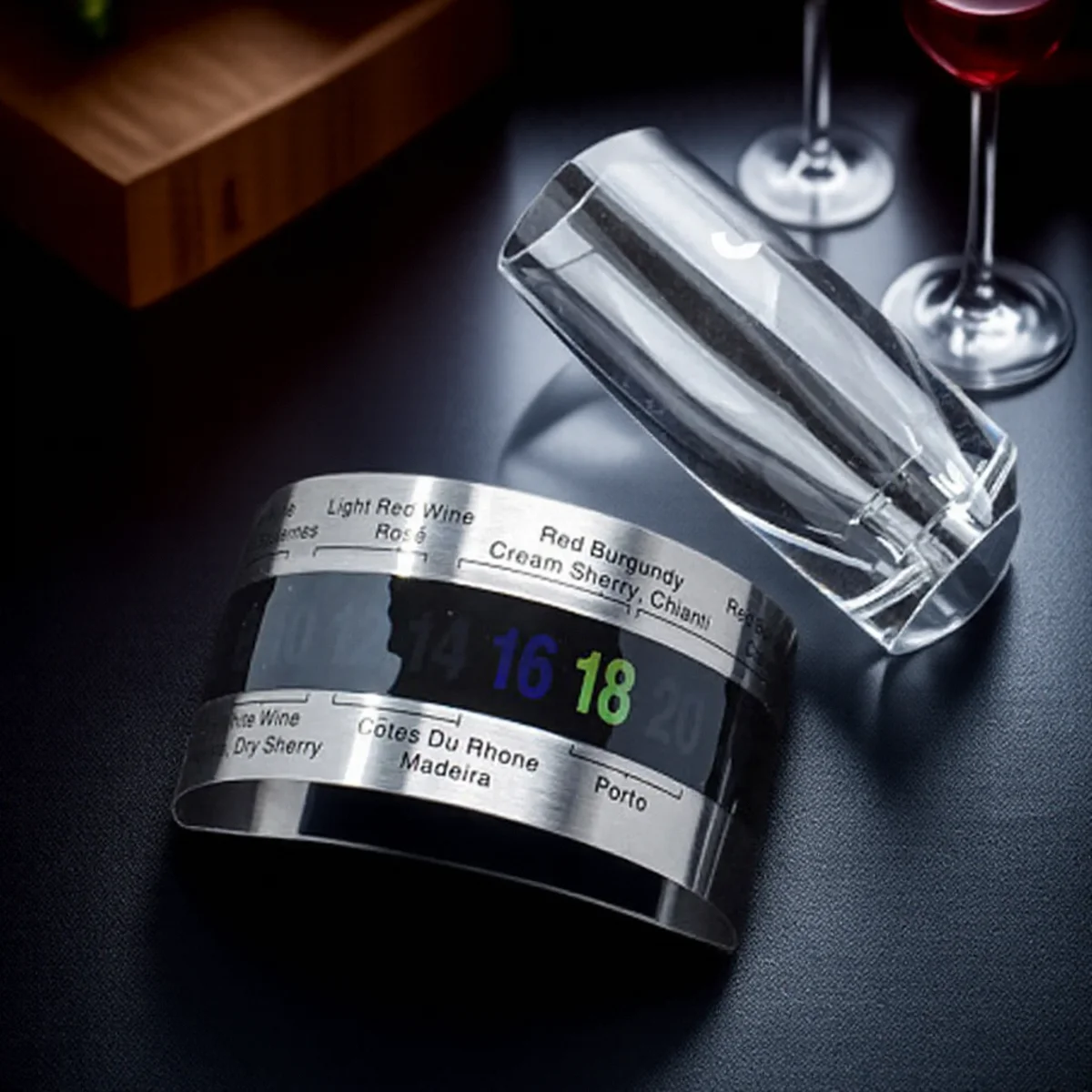 Stainless Steel Wine Thermometer LCD Display Bar Tool for Champagne and Wine Temperature 4 to 24 Degrees Celsius Barware
