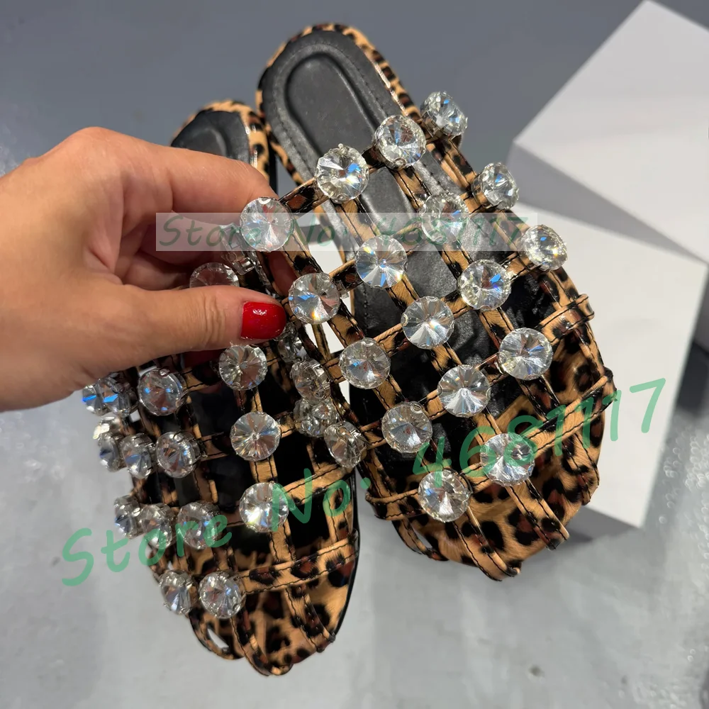 Sparkly Gems Studded Flat Round Toe Slippers Women Luxury Lattice Cutout Upper Outdoor Shoes Ladies Bling Party Comfy Slides