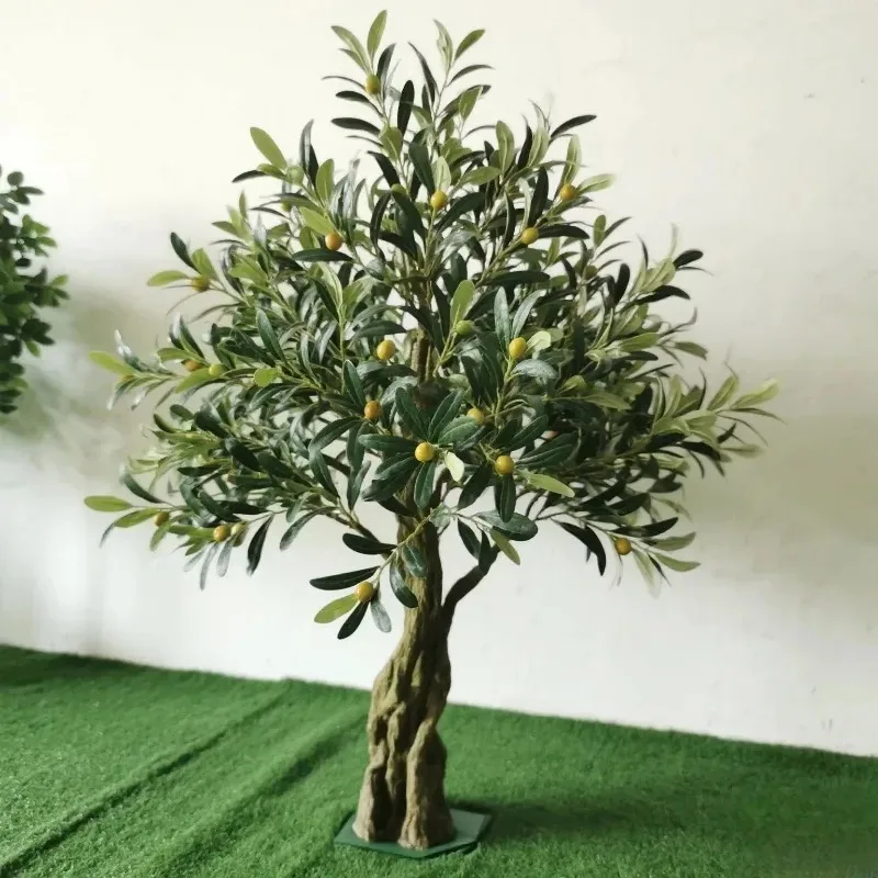 

Большое искусственное оливковое дерево индивидуального размера и формы. Легко устанавливаемый зеленый декор для дома или отеля с естественными видами.