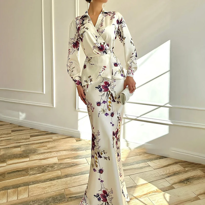 Spring Fashion Floral Print Slim Fit Suit Elegant Lace Up Party Outfits Ladies V-neck Long Sleeved Top and Skirt Two Piece Sets