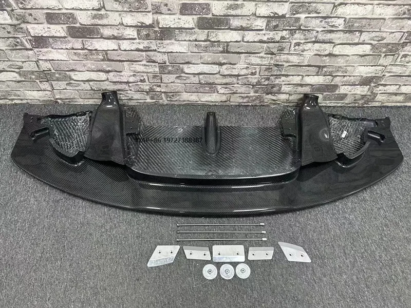 

High Quality 2014-2020 Car Bumper GT4 Lower Guard Suitable for F80 F82 M3 M4 GT4 Front Lip