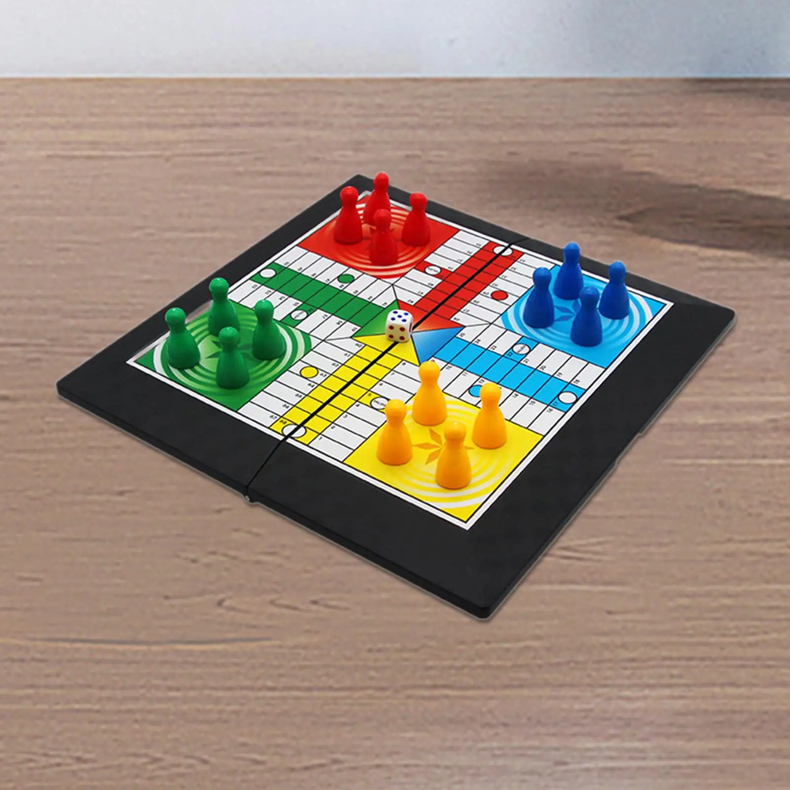 Ludo Klassiek speelgoedbordspel Familiespel Multiplayer Educatief speelgoed, vliegend schaakspel met opvouwbaar bord voor vrijetijdsspeelgoed