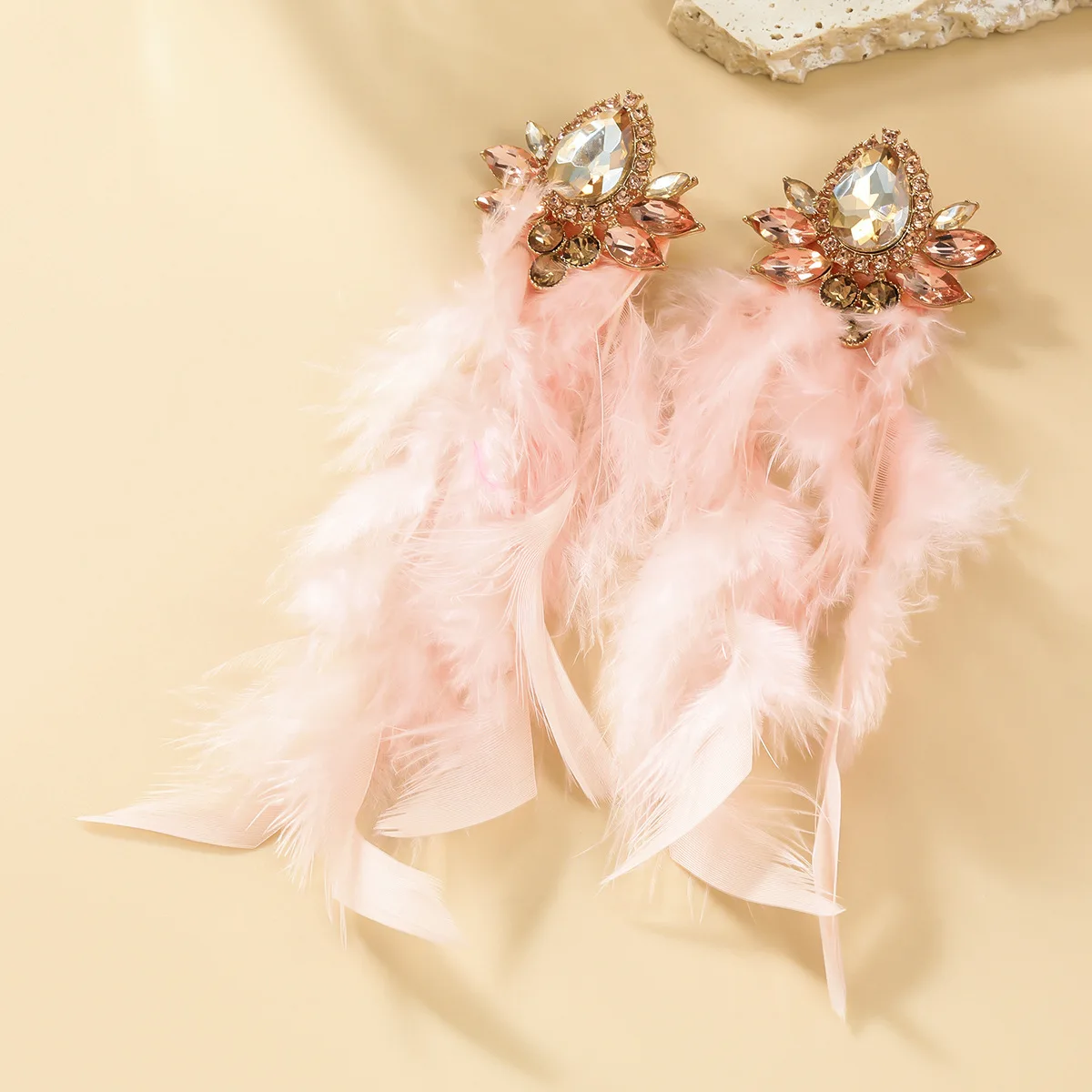 Big Statement Luxury Fuchsia Earrings Pink/Green Color Feather Long Tassel Women Creative Crystal Earrings