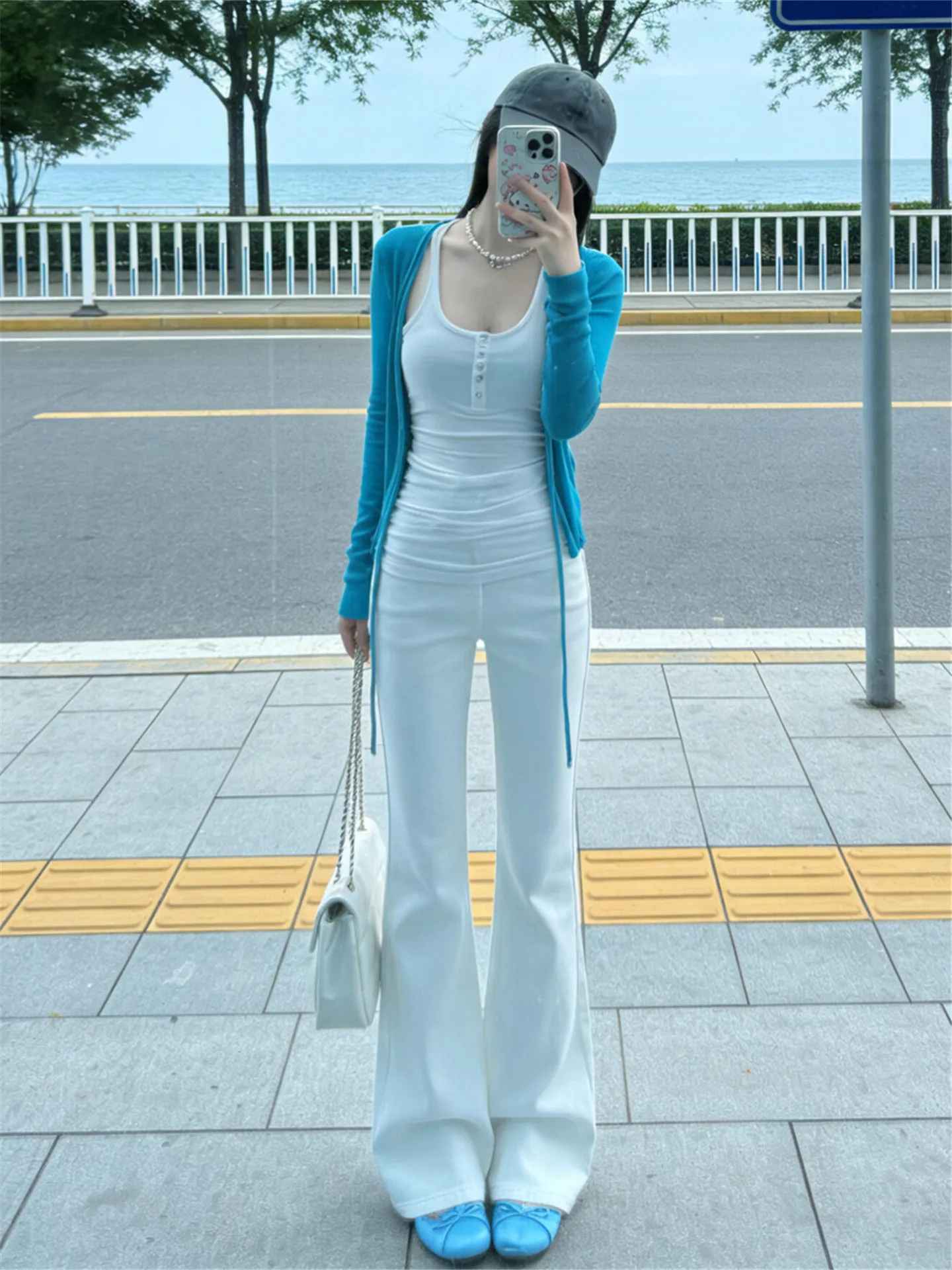 

High Waist Extended White Flare Denim Jeans Women's Spring High Elasticity Slim Fit Long Floor Length Trousers