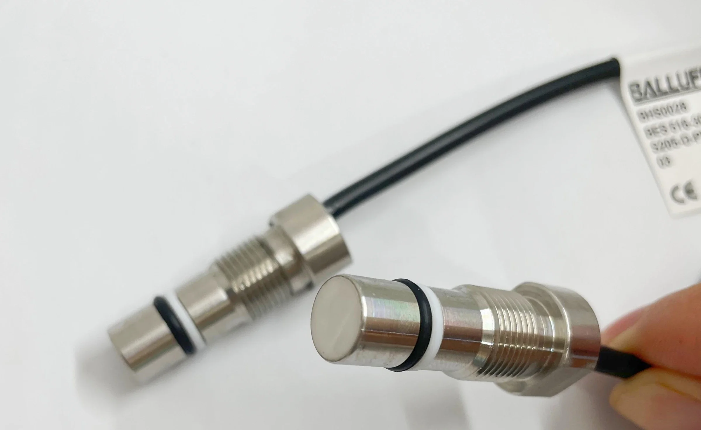 

Original high-voltage proximity switch BHS0028 BES 516-300-S205-D-PU-03