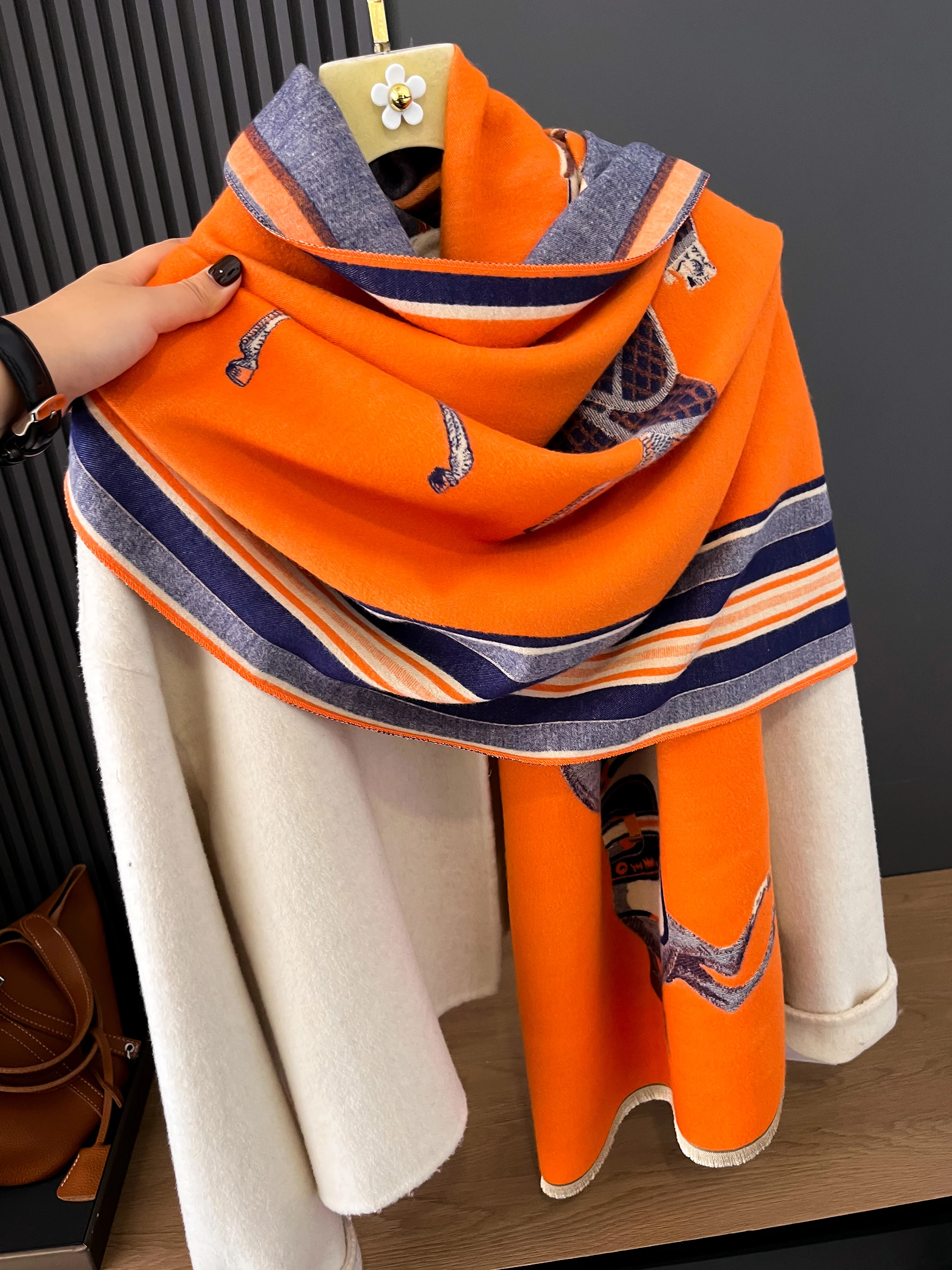 Luxury Cashmere Sacarf For Women Horse Print Thick Winter Blanket With Tassel Large Shawl And Wrap Bufanda Warm Poncho Echarpe