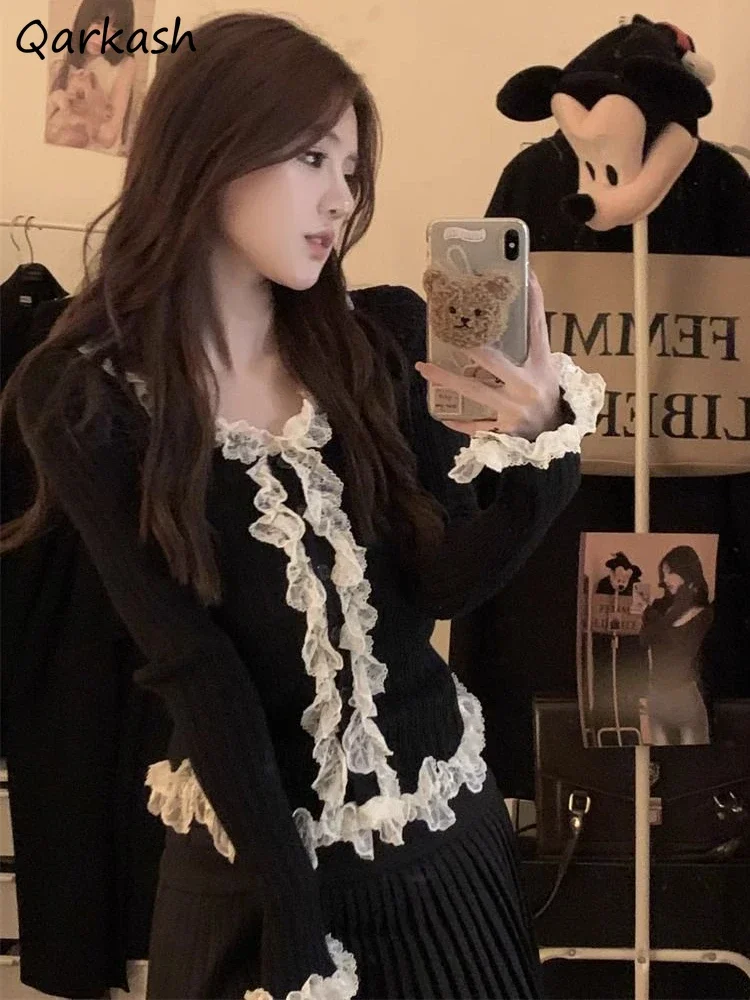 

Cardigans for Women Vintage Lace Spliced Sweater Elegant Slim Classy Feminine Knitwear Tops Stylish French Style Design Autumn