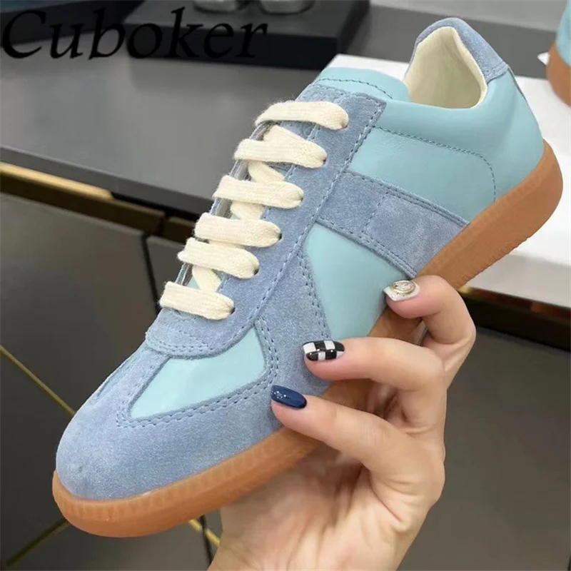 

Round Toe Flat Women's Loafers Shoes Men's Casual Shoes Suede Lace up Autumn Shoes Dress Shoes for women Slip-on Shoes for women