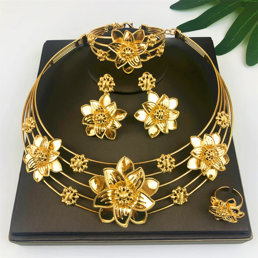 Delicate Flower 18K Gold Plated 4Pcs Jewelry Set for Women Necklace Earring Bracelet Ring Italy Bridal Wedding Party Gift