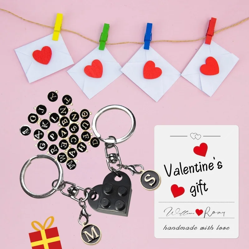 Fashion Brick Keychain Personalized Matching Heart Key Chain DIY Building Blocks With 26 Letter Pendants-Gifts for Couple