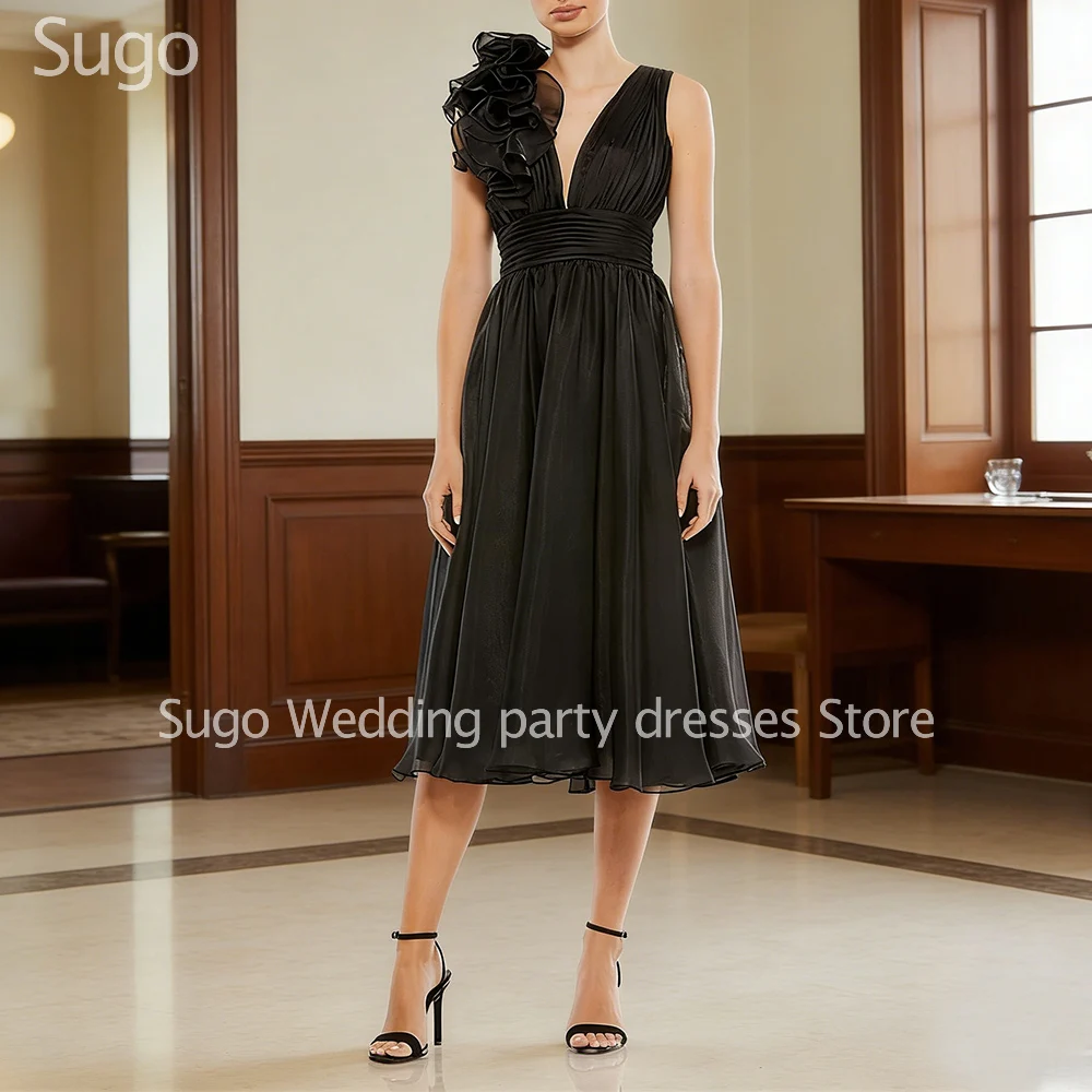 

Customized Elegant Black Short Mother of the Bride Dresses V-Neck Knee-Length Wedding Guest Party Groom Special Events 2026